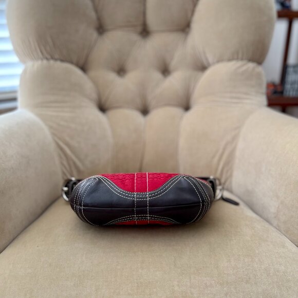 VTG Auth COACH Iconic Soho 2154 MINI Jacquard Canvas Hobo Baguette Bag - Picture 8 of 10